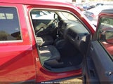 JEEP PATRIOT LATITUDE 1C4NJPFB8FD****** снимка