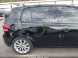 VOLKSWAGEN GOLF 2.0L TDI 4-DOOR снимка