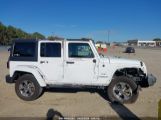 JEEP WRANGLER UNLIMITED SAHARA photo