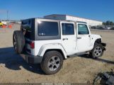 JEEP WRANGLER UNLIMITED SAHARA photo