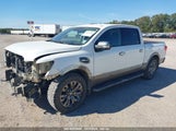 NISSAN TITAN PLATINUM RESERVE 1N6AA1E67HN****** снимка