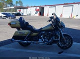 HARLEY-DAVIDSON FLHTK ULTRA LIMITED 1HD1KED14HB****** снимка