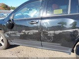 JEEP COMPASS HIGH ALTITUDE 4X4 1C4NJDEB7HD113209 снимка