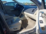 VOLVO XC60 3.2 YV4952DL3E2****** photo