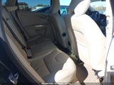 VOLVO XC60 3.2 YV4952DL3E2****** fotografie
