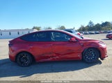 TESLA MODEL Y LONG RANGE DUAL MOTOR ALL-WHEEL DRIVE 5YJYGDEE8LF****** fotografie
