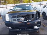 CADILLAC ESCALADE LUXURY снимка