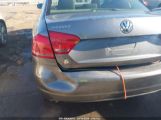 VOLKSWAGEN PASSAT 2.5L S photo