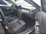 MERCEDES-BENZ GLA 250 4MATIC photo