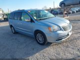 CHRYSLER TOWN & COUNTRY TOURING-L photo