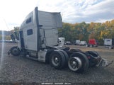 VOLVO VNL 4V4NC9EH9PN****** снимка