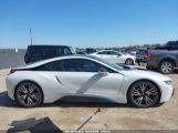 BMW I8 снимка