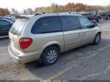 CHRYSLER TOWN & COUNTRY LIMITED photo