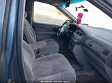 TOYOTA SIENNA LE 4T3ZF13C62U****** снимка