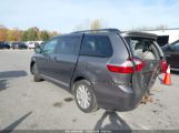 TOYOTA SIENNA LE 7 PASSENGER photo