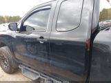 NISSAN FRONTIER S 4X2 photo