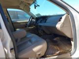 FORD CROWN VICTORIA LX 2FAFP74W84X****** photo
