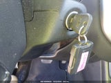 CHEVROLET COLORADO LT 1GCGTCEN6J1****** снимка