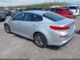 KIA OPTIMA LX photo