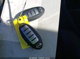 NISSAN ROGUE SV FWD 5N1BT3BA6NC****** photo