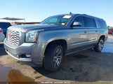 GMC YUKON XL 4WD DENALI 1GKS2HKJ0LR****** fotografie