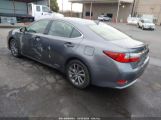 LEXUS ES 300H снимка