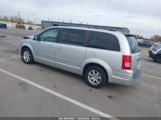 CHRYSLER TOWN & COUNTRY TOURING снимка