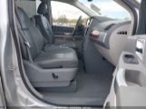 CHRYSLER TOWN & COUNTRY TOURING снимка