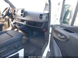 MERCEDES-BENZ SPRINTER 2500 HIGH ROOF 4-CYL DIESEL HO W1W4NDHY5RT****** photo
