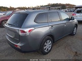 MITSUBISHI OUTLANDER ES JA4AD2A37EZ****** fotografie