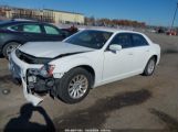 CHRYSLER 300 photo