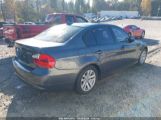 BMW 328I снимка