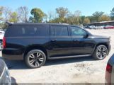 CHEVROLET SUBURBAN PREMIER photo