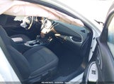 CHEVROLET MALIBU 1LT 1G1ZE5ST0HF185536 снимка