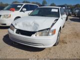 TOYOTA CAMRY LE 4T1BG22K0YU****** photo