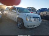 CADILLAC ESCALADE ESV PREMIUM снимка