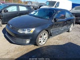 VOLKSWAGEN JETTA GLI 3VW4A7AJXDM****** снимка