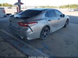 TOYOTA CAMRY SE photo