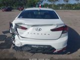 HYUNDAI ELANTRA SEL photo