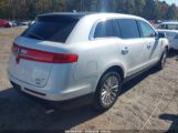 LINCOLN MKT снимка