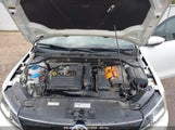 VOLKSWAGEN JETTA HYBRID SEL PREMIUM 3VW637AJ9GM****** photo