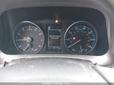 TOYOTA RAV4 ADVENTURE/XLE JTMRFREV9JJ****** fotografie