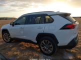 TOYOTA RAV4 XLE PREMIUM снимка