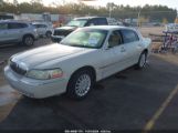 LINCOLN TOWN CAR SIGNATURE снимка