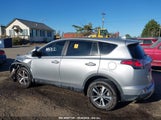 TOYOTA RAV4 XLE 2T3WFREV5JW476503 снимка
