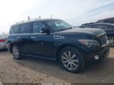 INFINITI QX80 снимка