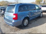 CHRYSLER TOWN & COUNTRY LIMITED снимка