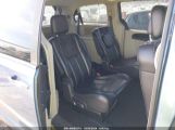 CHRYSLER TOWN & COUNTRY LIMITED снимка