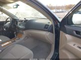 TOYOTA HIGHLANDER HYBRID снимка