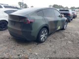 TESLA MODEL Y AWD/LONG RANGE DUAL MOTOR ALL-WHEEL DRIVE снимка